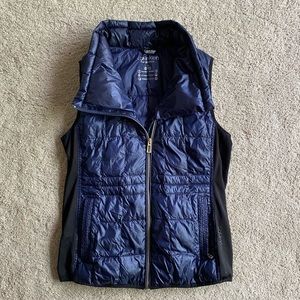 EUC Calvin Klein Performance Down Vest - Women’s Medium - Navy Blue